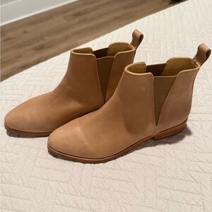 Nisolo Light Brown Ankle Booties